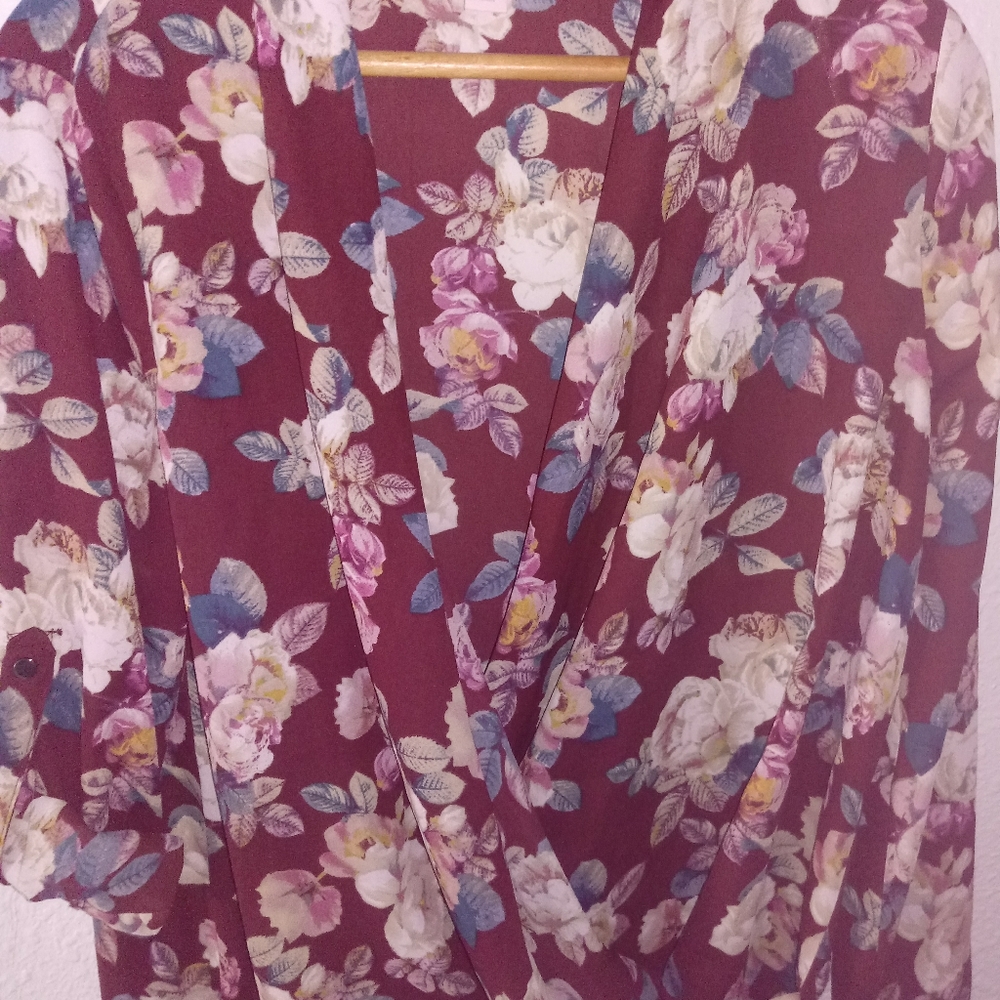 ❤️🌻 F21 FLORAL TOP - Picture 6 of 8